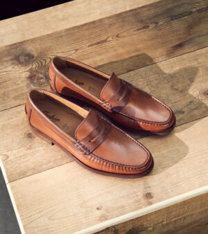 Flex Moc Toe Penny Loafer - Imagen 8